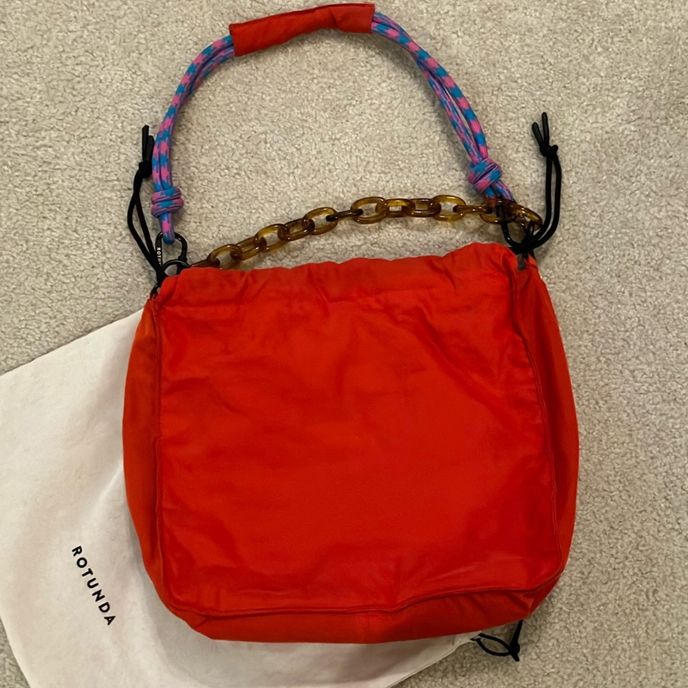 Rotunda Sant Hobo Bag | Coral Red | Shoulder Bag